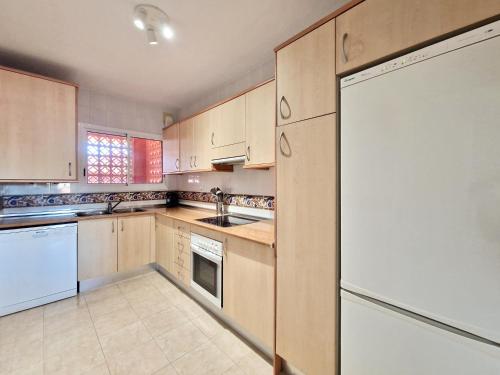 SR Reserva de Marbella M3 2BDR with sea view