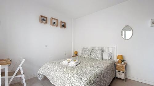 Estudio Velero en el centro de Nerja - South Costa