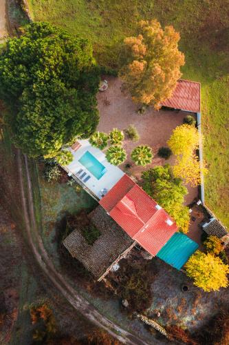 Foto Wishome - Casa con piscina en una preciosa finca privada - PROMO degustación de hamburguesas ECO de nuestra propia ganadería para reservas de 2 o más noches disfrutadas en mayo 1