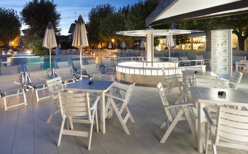Hotel Paris Resort