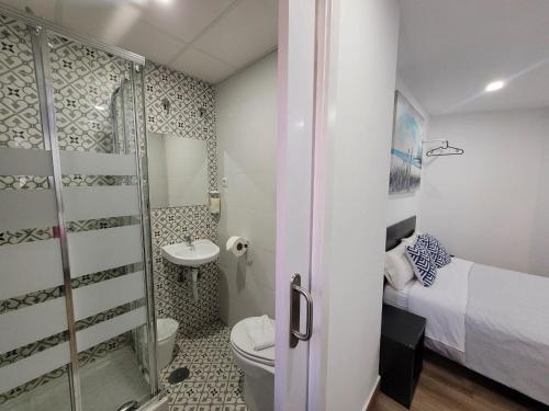 AYZ Elcano - Auto check-in property