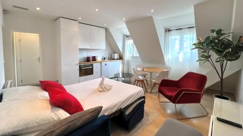 Air conditioning, calm & comfort in the heart of Paris Marais