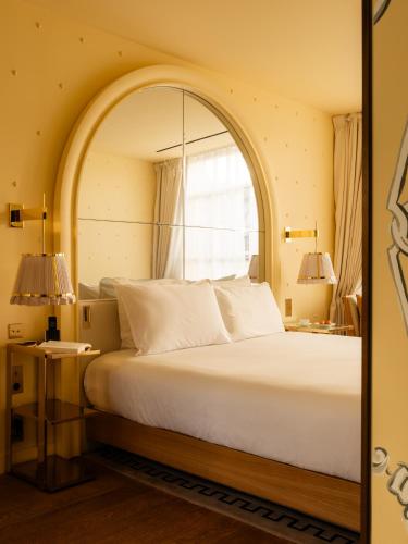 9Hotel Republique photo 51