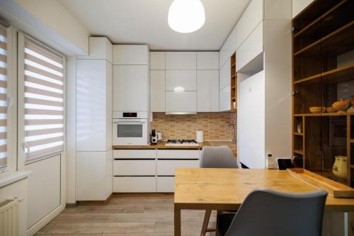 Modern Central Apartment - Heart of Chișinău