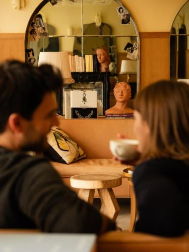 9Confidentiel photo 52