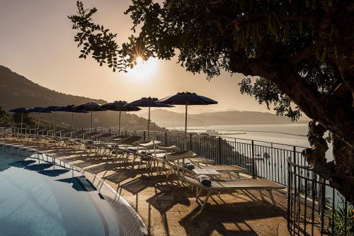 Hotel Raito — Swimming pool