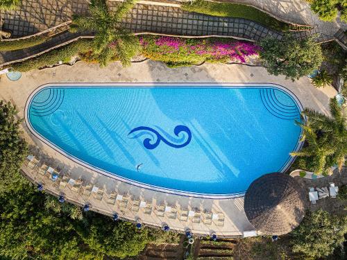 Hotel Raito — Pool view