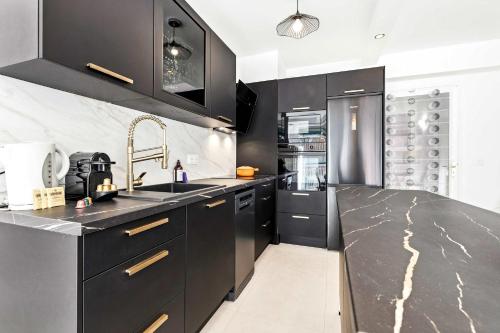SUNBLUE - Accommodation Center Cannes & port