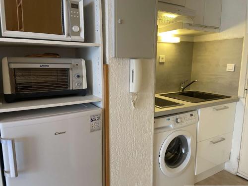 FS100-104 Appt Studio 2 personnes FREJUS