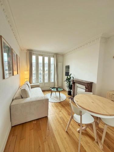 2 bright rooms Clichy - 4 people - Paris Metro 13