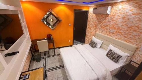 Lova arba lovos apgyvendinimo įstaigoje Hotel Bergmann