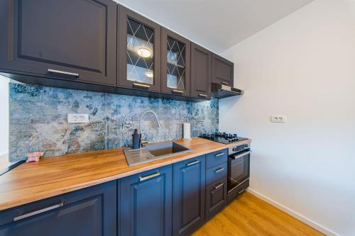 Zagreb 217 - 2 Bedrooms - Centre - New - Apartment - Flexible Keybox Entry - Modern - Monthly Rent - WiFi