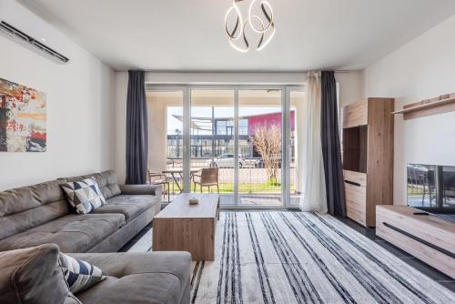 Coastal Haven Talea by PikHost