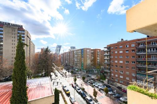 MLE16A2320 - Amplio piso 1 dormitorio en Chamartín - Alquiler temporal