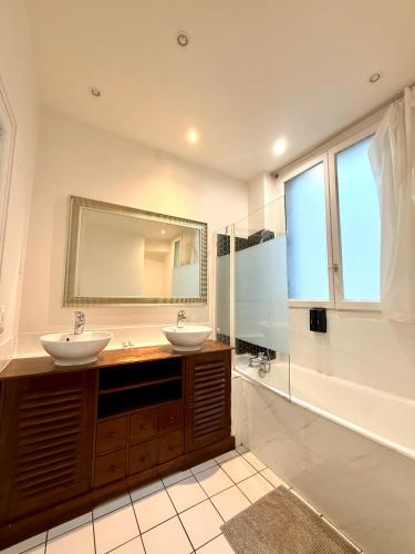 Appartement Monthiers Paris