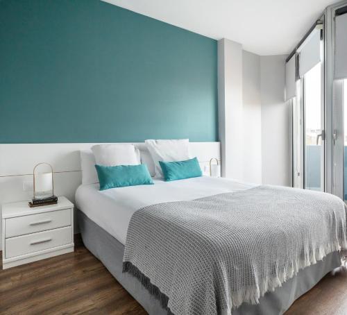 Feelathome Poblenou Beach Apartments