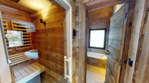 Golette Apartment - 2 bedroom apartment in the Ski Resort