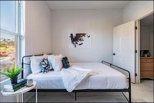 Disney-Area 3BR Home | Pool, Arcade & Tiki Bar photo 34
