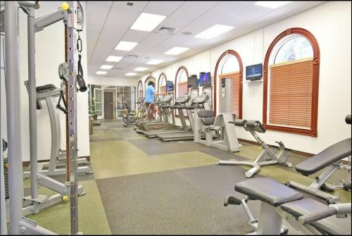 Disney-Area 3BR Home | Pool, Arcade & Tiki Bar photo 43