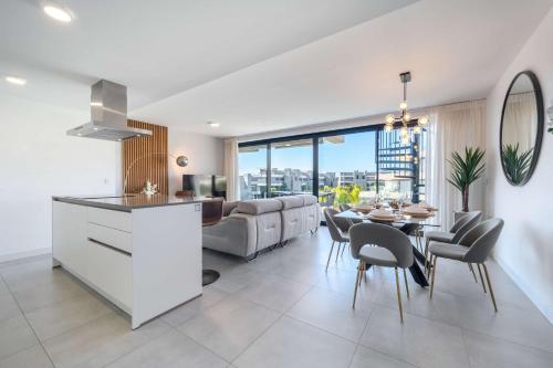 The Golden Oasis Penthouse