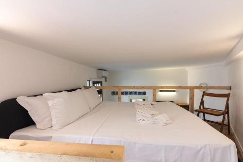 Easy loft next to Loreto metro stop