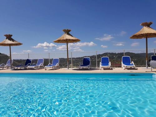 Camping 4 étoiles - Piscine - ccbehfc