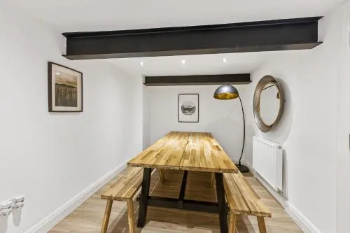 Concert Square - Party Apartment in Liverpool City Centre photo 50