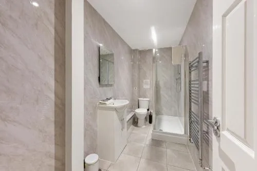 Concert Square - Party Apartment in Liverpool City Centre photo 62