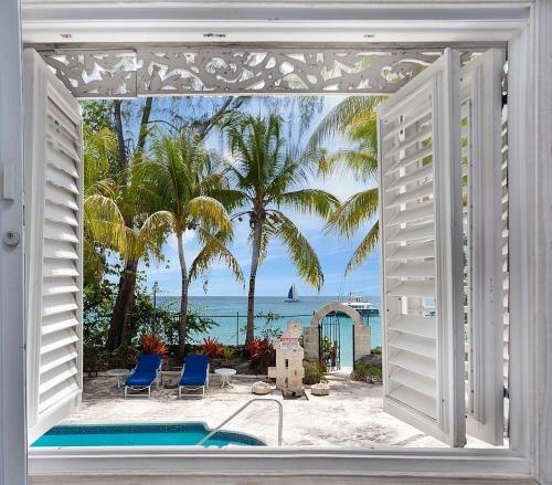 4 Bed 4 Bath Oceanfront Home with Pool on Gibbs Beach