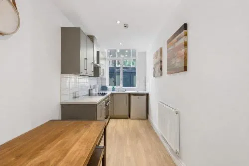 Concert Square - Party Apartment in Liverpool City Centre photo 5