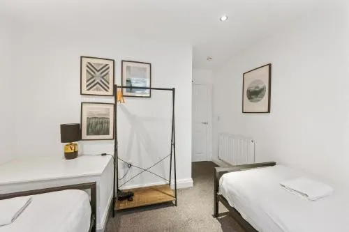 Concert Square - Party Apartment in Liverpool City Centre photo 8