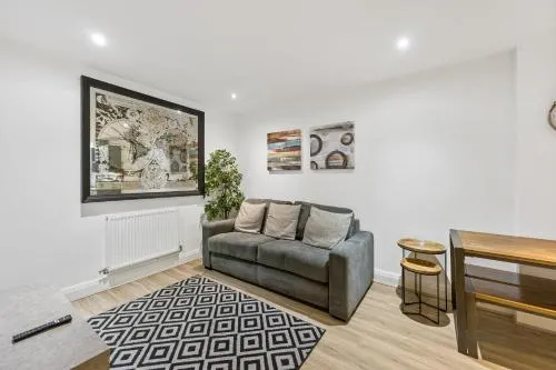 Concert Square - Party Apartment in Liverpool City Centre photo 11