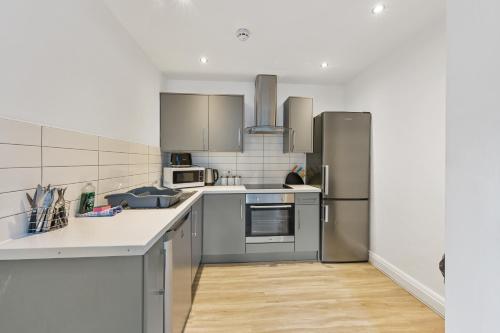 Concert Square - Party Apartment in Liverpool City Centre photo 71