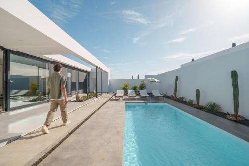 Verdealto - Design villa with heated pool in Fuerteventura