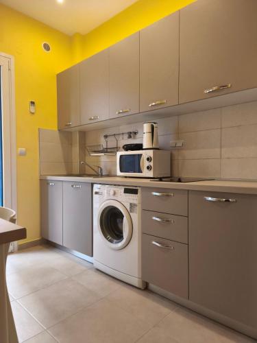 Thalora Apartment