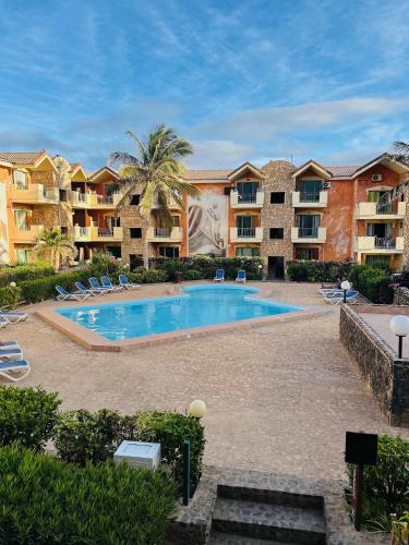 Santa Maria, 4min to Beach - Pool, AC, WiFi, De'Longhi coffee maker