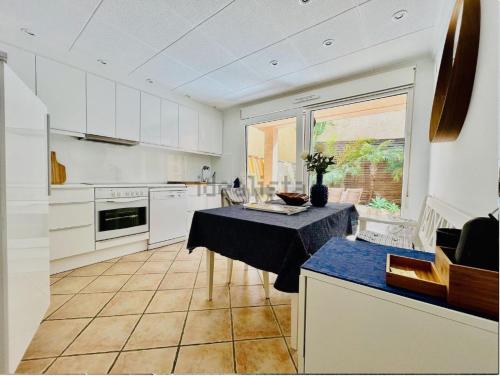 Seaview Home