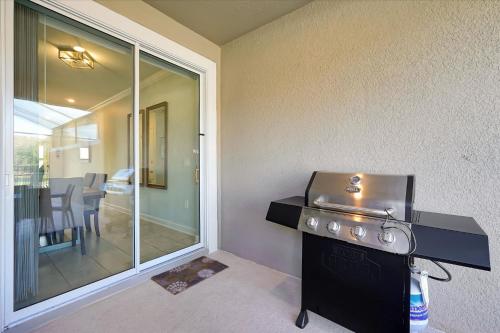 Storey Lake 4 Bedroom Lakeview Private Pool near Disney Universal SeaWorld Free Resort Access photo 68