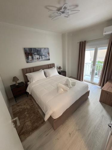 Tree Road Patras City Apartment