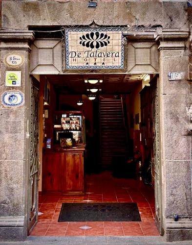 Pročelje oz. vhod v nastanitev Hotel de Talavera