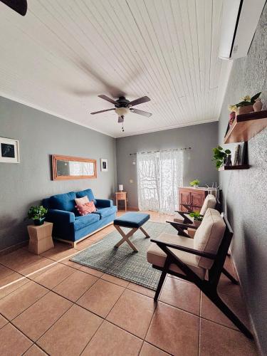Island Breeze Villa, West End