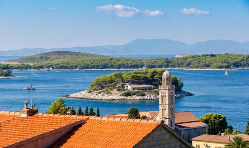 Gallery image of Apartments Rozarija in Hvar