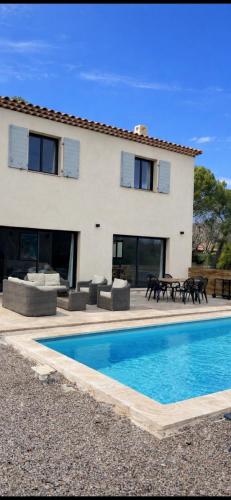 Bastide 3 chambres 6personnes avec piscine sur Aix en Provence