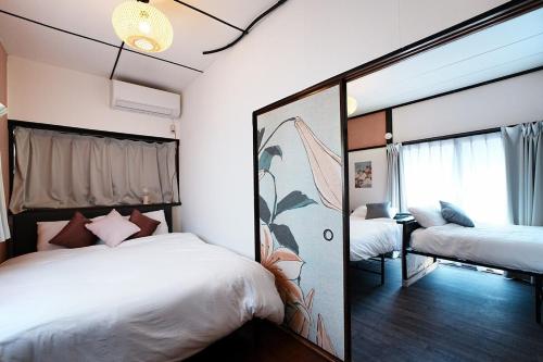 Private House, 5min To the Station, Exploring Tokyo, 40 min to the Airport, Skytree Asakusa Ueno TINY KOMACHI
