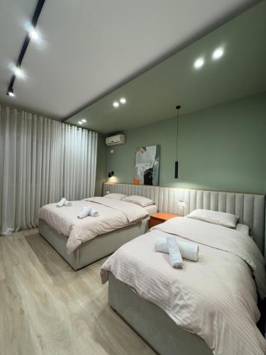 Luxurious seaside apartment 1