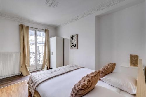Haussmannian apt - 2BDR-6P near Marais-sentier
