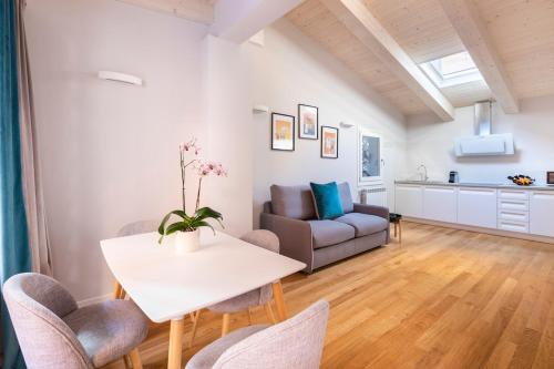 Palline Chalet by Hili
