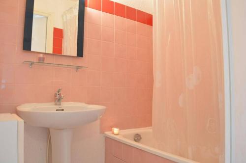 FS020-1504 Appt Studio cabine 4 personnes FREJUS