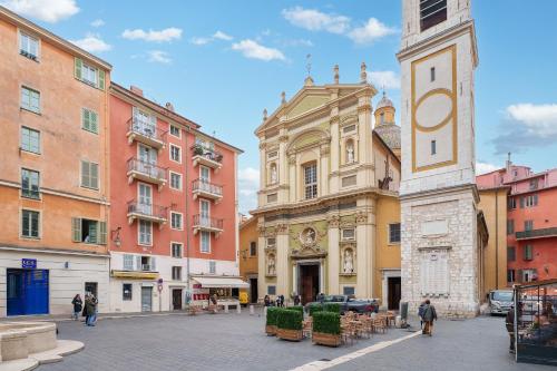 Nice Renting - GALLO - New Modern Loft Old Town Massena
