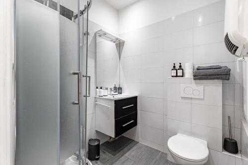 Nice Renting - GALLO - New Modern Loft Old Town Massena